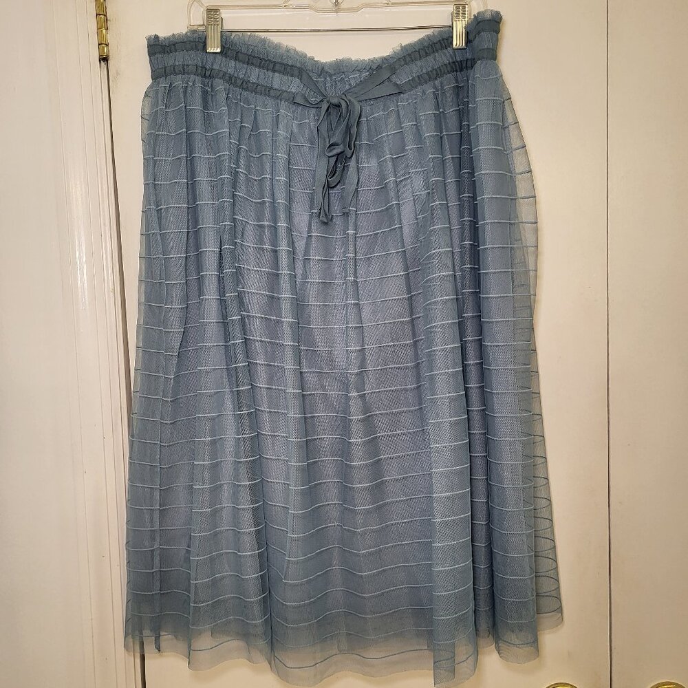 Lauren Conrad Mesh Blue Midi Skirt Elastic Waist Women's size XL‎